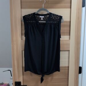 Roz & Ali Black Sleeveless Blouse with Lace Detail
